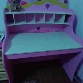 детская мебель (фирма Челек )