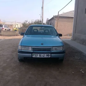 Opel Vectra 1990
