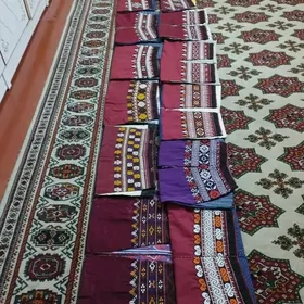 Gadymy kanwa keşdeli bukja bal