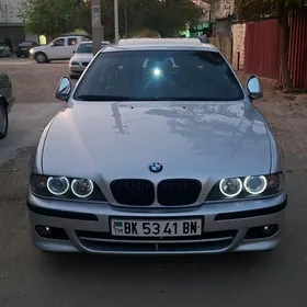 BMW E39 2003