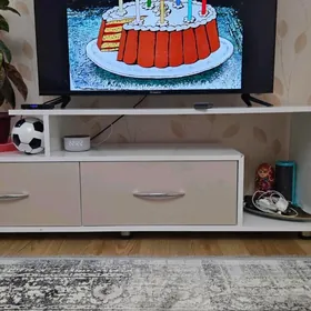 Подставка под телевизор