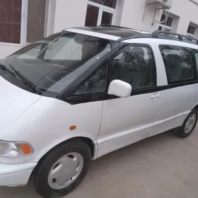 Toyota Previa 1993