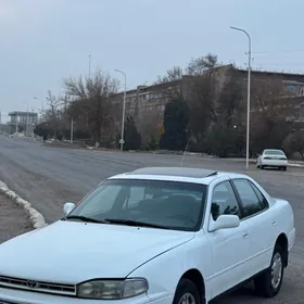 Toyota Camry 1993