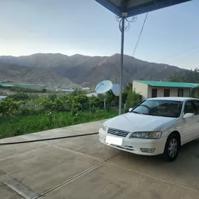 Toyota Camry 1997