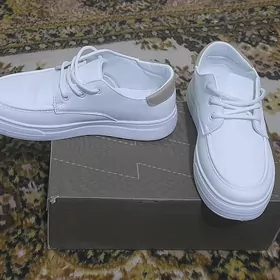 akja krosovka razmer 41 razmer