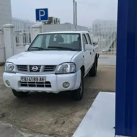 Nissan Navara 2011