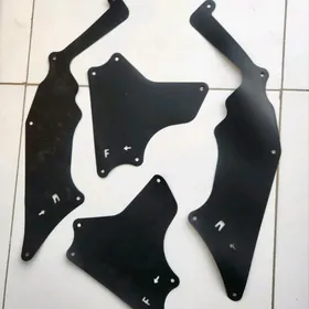 Hilux morda taze zapjaslar