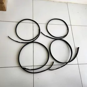 Hilux morda taze zapjaslar