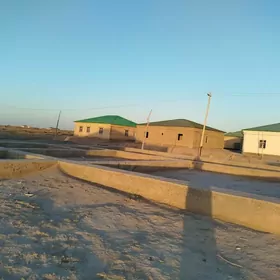 ucaska yer fundament guylan