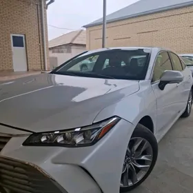 Toyota Avalon 2020