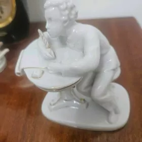 Фарфоровая статуэтка СССР