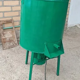 OT. UWEYAN. ОТ УВЕЙАН