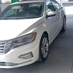 Volkswagen Passat 2021