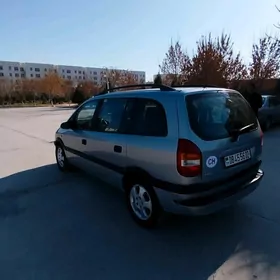 Opel Zafira 2001