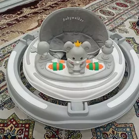 Ходунки , Ванночка для ребенка