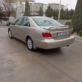 Toyota Camry 2003