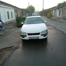 Opel Omega 1995