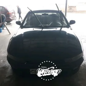 Mitsubishi Galant 2000