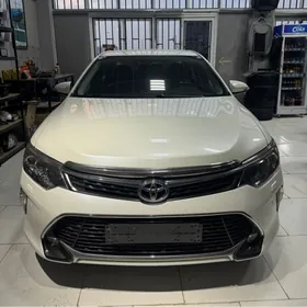 Toyota Camry 2017