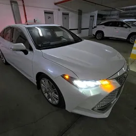 Toyota Avalon 2019