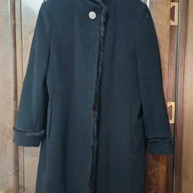 пальто женское.