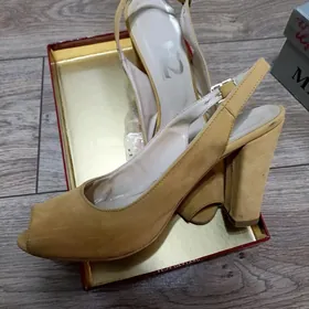 босоножки 2 пары