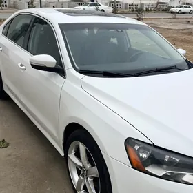 Volkswagen Passat 2013