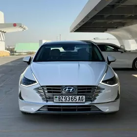 Hyundai Sonata 2022
