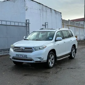 Toyota Highlander 2011