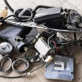 Lexus ES, GS 2013-2017