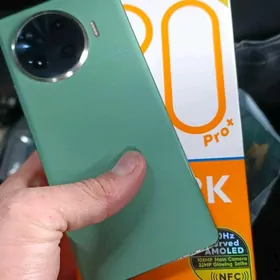 Tecno Spark 20pro plus