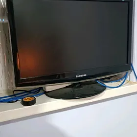 монитор Manitor kompiyuter