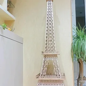 Эйфелева башня