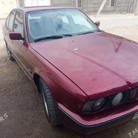 BMW 525 1989