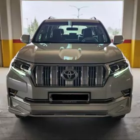 Toyota Land Cruiser Prado 2023