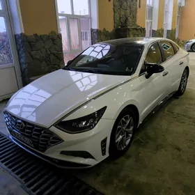 Hyundai Sonata 2020