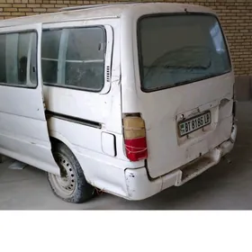 Toyota Hiace 1995