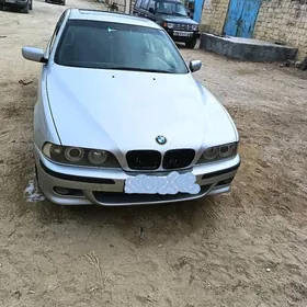BMW E39 2002
