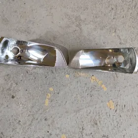 Maksima faryn reflekteri