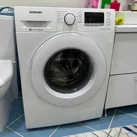 Стиральная машинка Samsung