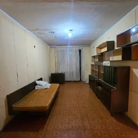 Satlyk jay 10-nji mkr 3-kom