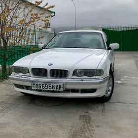 BMW 740 2000