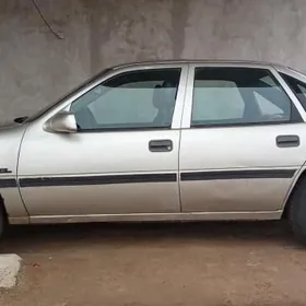 Opel Vectra 1990
