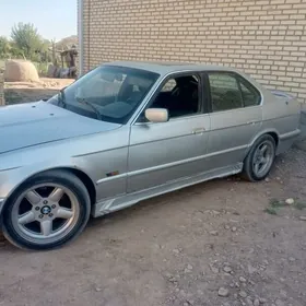 BMW 535 1990