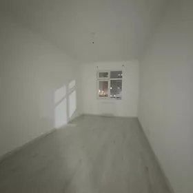 МИР-3 КВАДРАТНАЯ ПРИХОЖКА