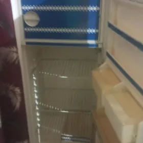 холодильник в хорошем состояни