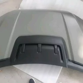 Ford f-150 raptor kapot