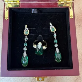 gyzyl brilliant komplekt