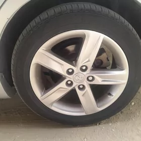 palta camry diska 17lik