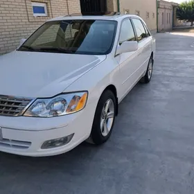 Toyota Avalon 2001
